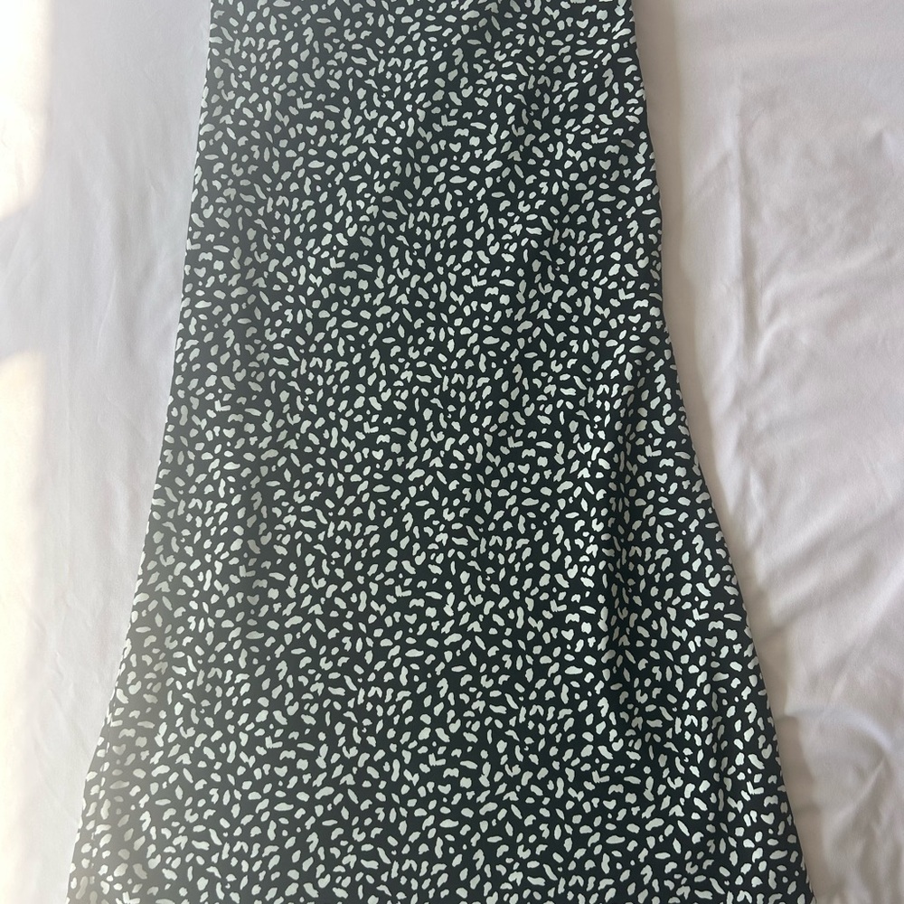Forever 21 Black and White Maxi Skirt